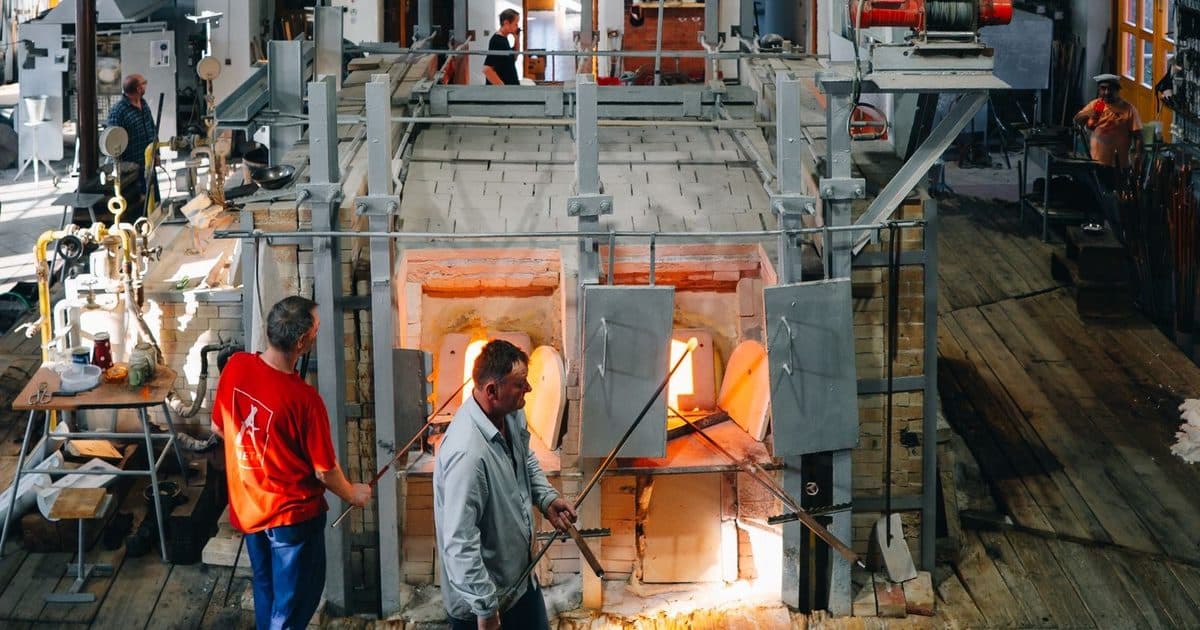 Opening Your Murano Furnace to Visitors Without Stopping Production