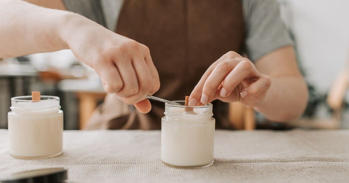 Candelara e le candele: la cera come mestiere, non come souvenir