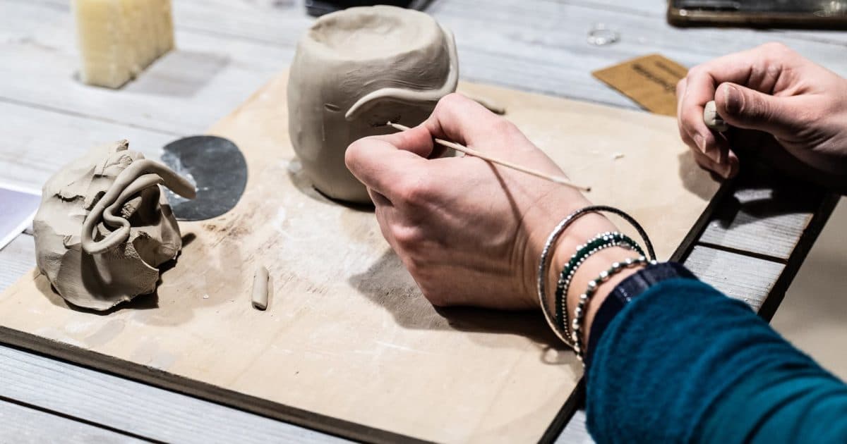 Le Imperfette Ceramica: Elena and Chiara's Hand-Built Clay in Appignano
