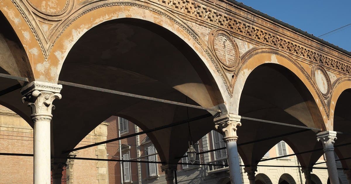 Natale a Bologna fatto a mano: la Fiera di Santa Lucia, i presepi e un laboratorio per i regali