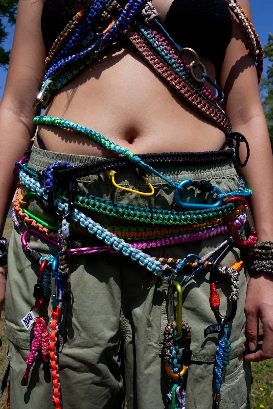 NODI Accessories: Giulia's Colourful Weaves in Cattolica